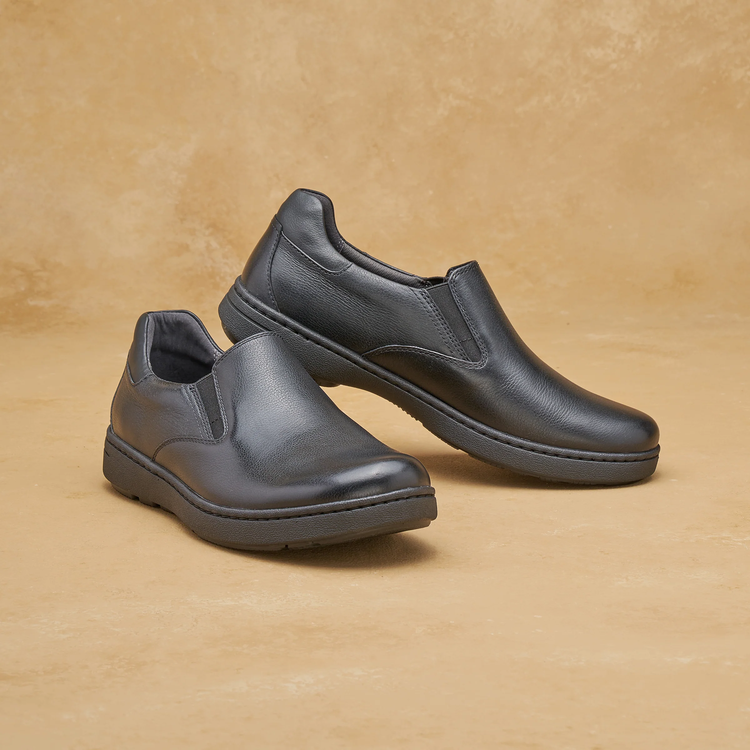 Thomas Black Waterproof - Image 6
